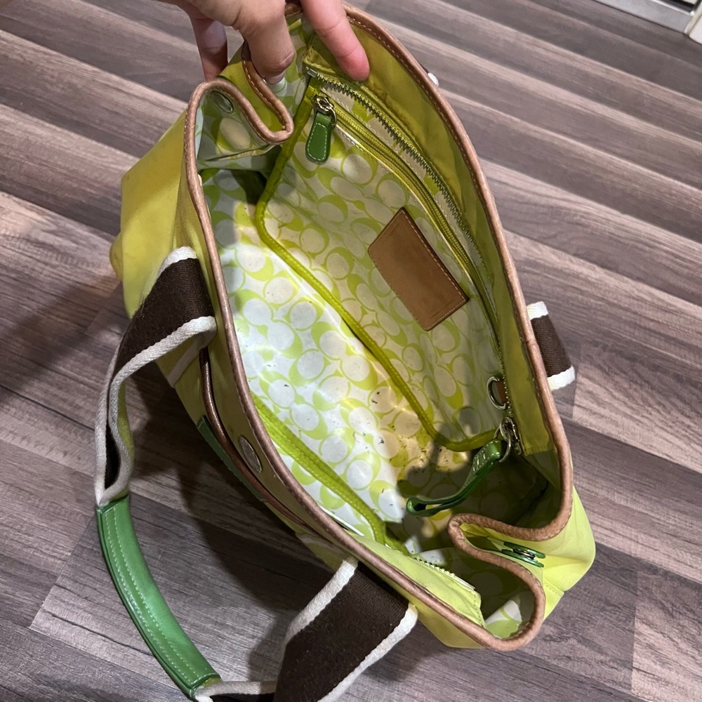 Coach Vintage Y2K Hampton Weekend Lime Green Chartreuse Nylon Shoulder Handbag - Picture 10 of 10